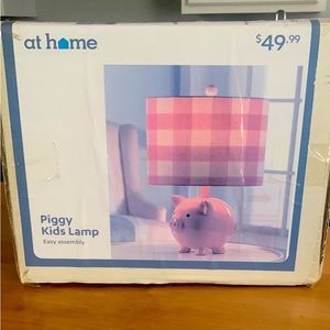 Brand new kids piggy lamp. Still in the box